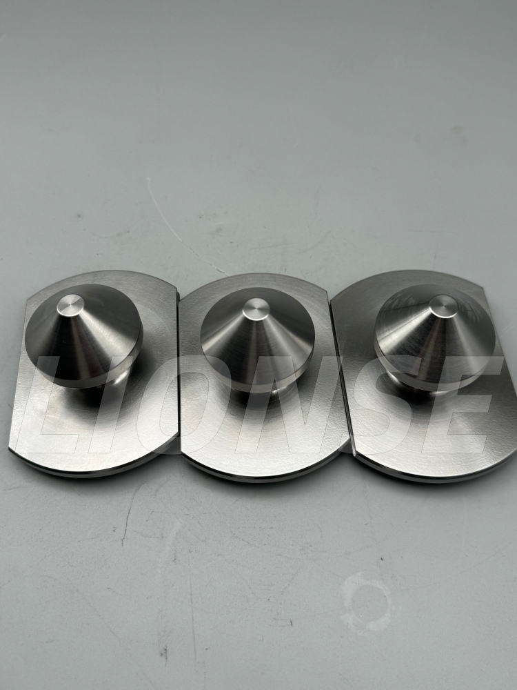 Конусна површина за лоцирање Повлечете обетка